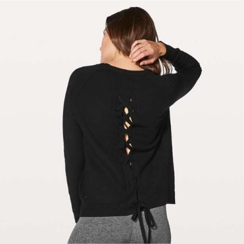 Lululemon Tied To You Sweater, size 4